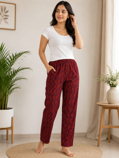Women's Maroon Ethnic Circular Floral Printed Pure Cotton Kurta with Pant Set (2-Piece Set)