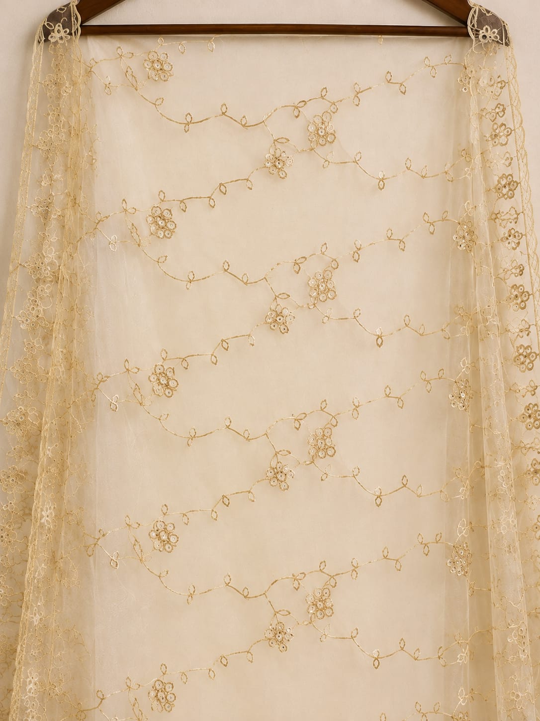 Elegant Beige Net Embroidered Dupatta with Scalloped Edges – Premium Ethnic Wear